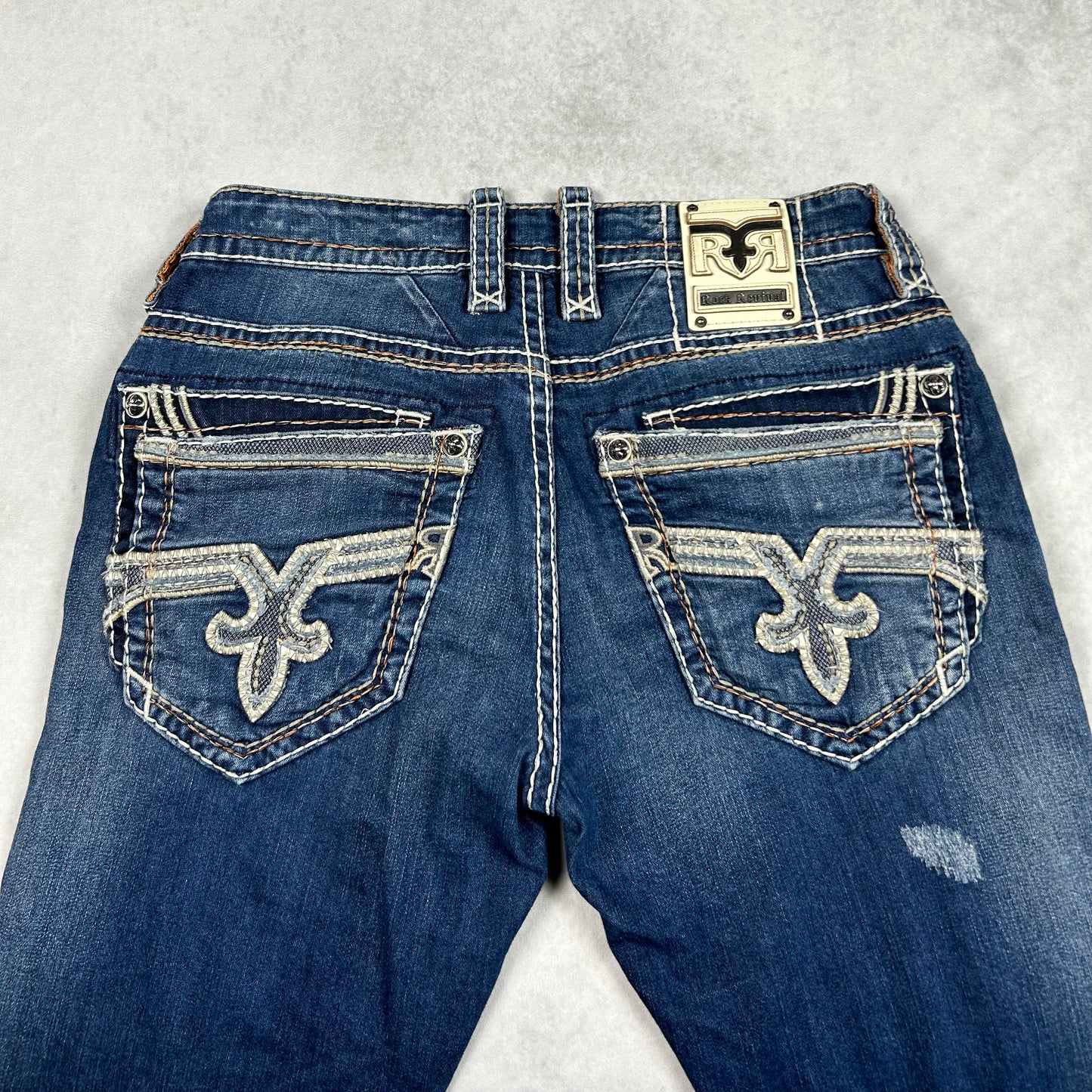 Rock Revival Distressed Jeans (M)